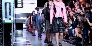 Moda devi Louis Vuitton Rio’da defileye hazırlanıyor