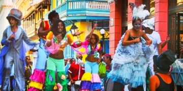 Küba yeni yılı ve devrimin yıl dönümünü birlikte kutladı