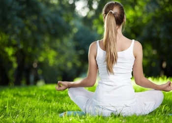 Gerçek ve kalıcı mutluluğa yoga ile ulaşın