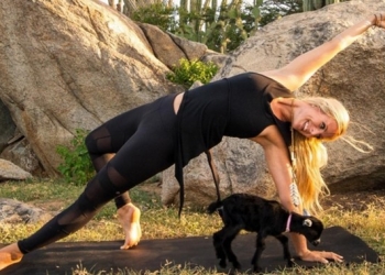 Rachel Brathen & Oğlak Penny ile Yoga dersleri