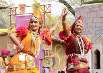 Hindistan Surajkund El Sanatları Festivali yoğun ilgi gördü