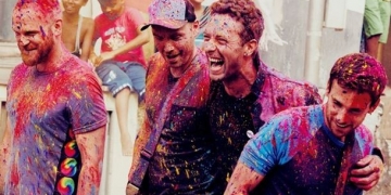 Coldplay’in Hindistan ve Renkler Festivali bereketi