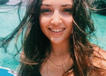 Hande Erçel Tayland’ın incisi Phuket adasında tatilde!