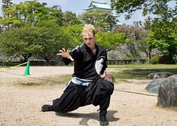 Japonya’nın ilk ithal ninjası iş başında!