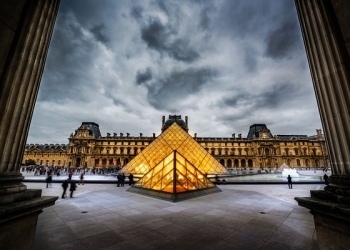 Louvre Müzesi yine zirvede