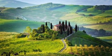 Kartpostallara konu olacak bir güzellik: Toscana