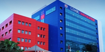 İzmir Üniversitesi öğrencileri hangi üniversiteye gidecek?