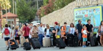 Bayramda Yunan Adalarına akın ettik