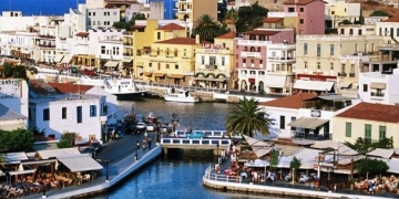 Yunanistan turizmi baskı altında