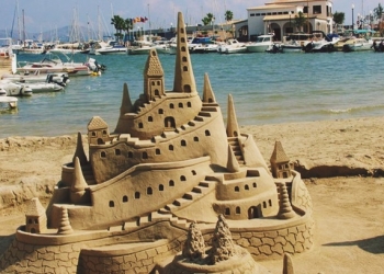 Girit Adası Kum Heykeli Festivali başlıyor