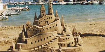 Girit Adası Kum Heykeli Festivali başlıyor