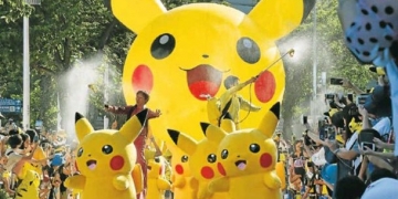 Tokyo sokaklarını pikaçular bastı