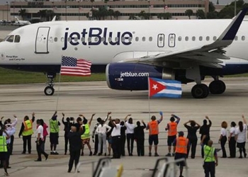 ABD ile Küba arasında tarifeli uçuşlar yeniden başladı