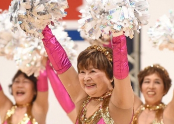 Japonya’nın ponpon nineleri