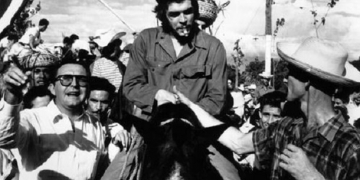 Bolivya Che Guevara’nın mücadelesini ölümsüzleştiriyor.