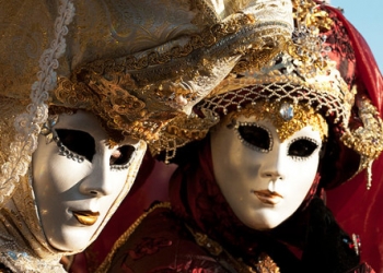 Dünyanın en renkli festivali: Venedik Karnavalı