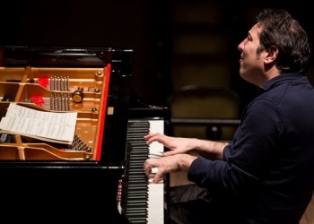 Fazıl Say Turizm ve Dışişleri Bakanlarını Ödül Törenine Davet Etti