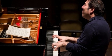 Fazıl Say Turizm ve Dışişleri Bakanlarını Ödül Törenine Davet Etti