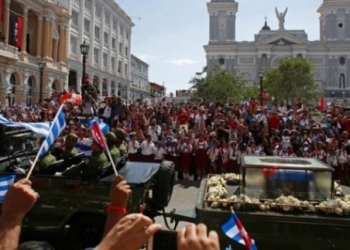 Küba Fidel Castro’yu Son Kez Selamladı