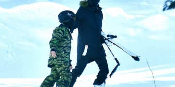 Angelina Jolie Çocuklarıyla Kayak Tatilinde