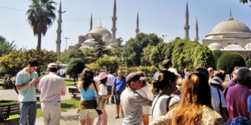 İstanbul’da Turist Sayısı 16 Yıl Sonra İlk Kez Düştü