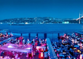 Reina Saldırısına En İyi Cevap Türkiye’de Tatil