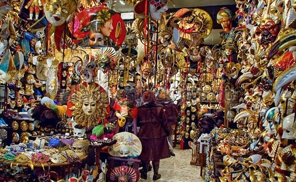 venedik karnavali maske 610x388 1