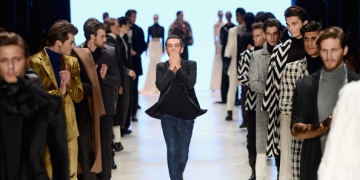 hakan akkaya defile turizmtatilseyahat