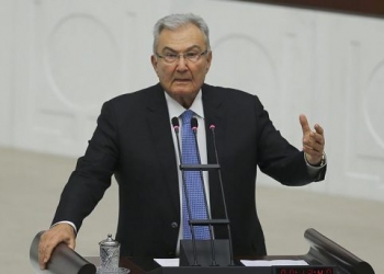 Deniz Baykal Almanya programını iptal etti