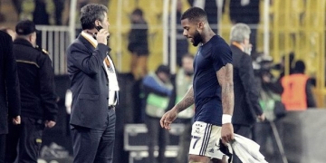 Fenerbahçeli Lens’in babası vefat etti