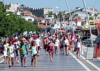 Rus Turist Sayısı Artıyor, Avrupalı Turist Sayısı Düşüyor