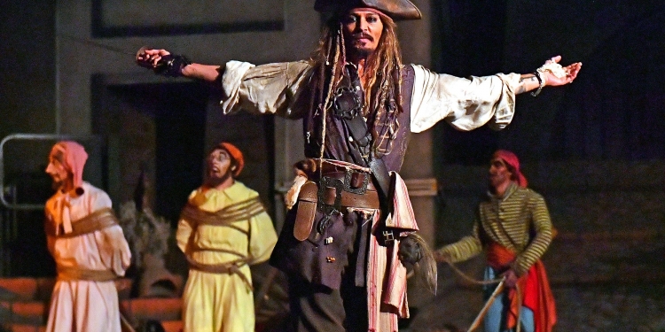 Johnny Depp Disneyland Jack Sparrow
