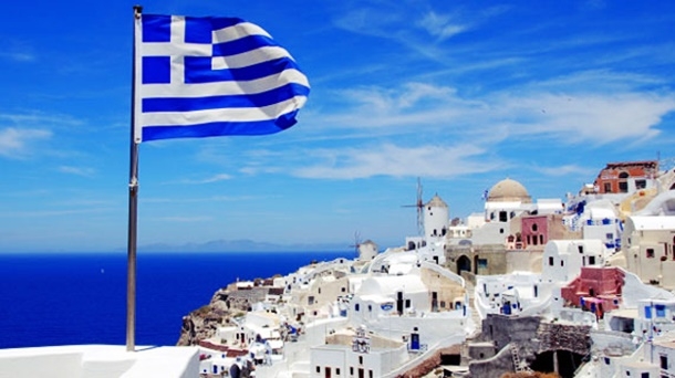 Yunanistan’da Turizm Gelirleri Artıyor