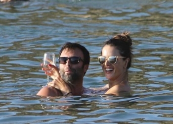 Dünyaca Ünlü Model Mykonos Tatilinde