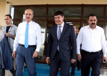 Bakan Numan Kurtulmuş