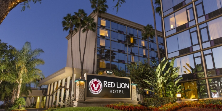 Red Lion Hotels Corporation