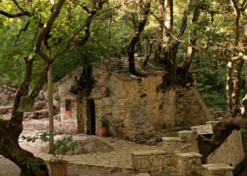 Agia Theodora Kilisesi