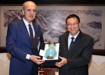 Numan Kurtulmuş Hedef 1 Milyon Çinli Turist