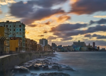 Küba her şeye rağmen sezona hazır