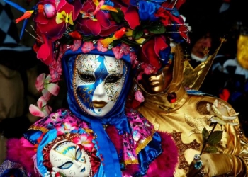 Şimdi Karnaval Zamanı