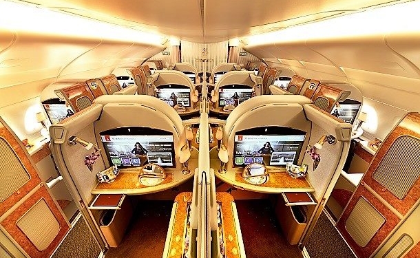 Emirates First Class1 wifi 610x386 1