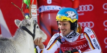 Kayakseverler Kış Geldi!  Finlandiya Levi’deki Dev Yarışın Galibi Felix Neureuther Oldu