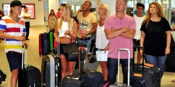 Alman turistler son dakikada ‘Türkiye’ dedi!