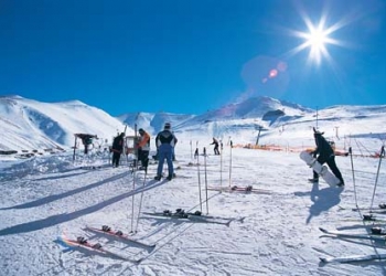 Ay Işığı Altında Kayak