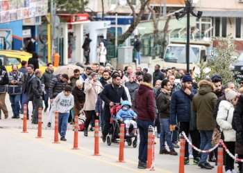Ruslar, Araplar, Azeriler kış turizminin cenneti Uludağ’a akın ediyor!