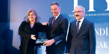 Bakan Elvan: Turizm’de bu yıl Almanya rüzgarı esebilir!