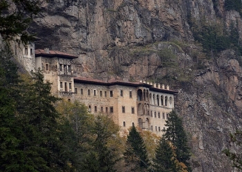 Sümela Manastırı için müthiş iddia: ABD’li NATO askerleri yağmalamış!