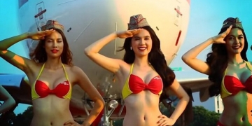 Vietjet’in bikinili hostesleri tepki topladı!