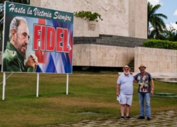 Erkan Can ve Güven Kıraç’ın Küba Turu!