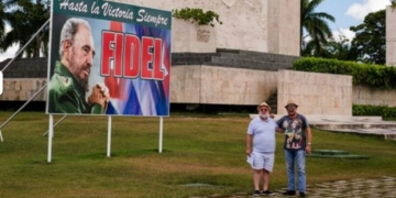 Erkan Can ve Güven Kıraç’ın Küba Turu!